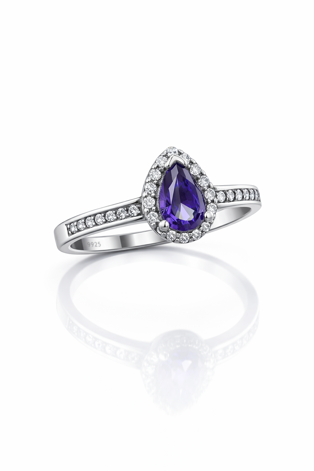Princesės violetinis žiedas
