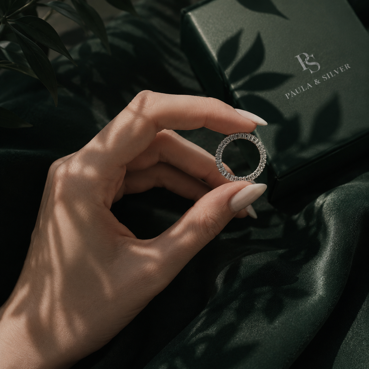 Signature Poise Ring