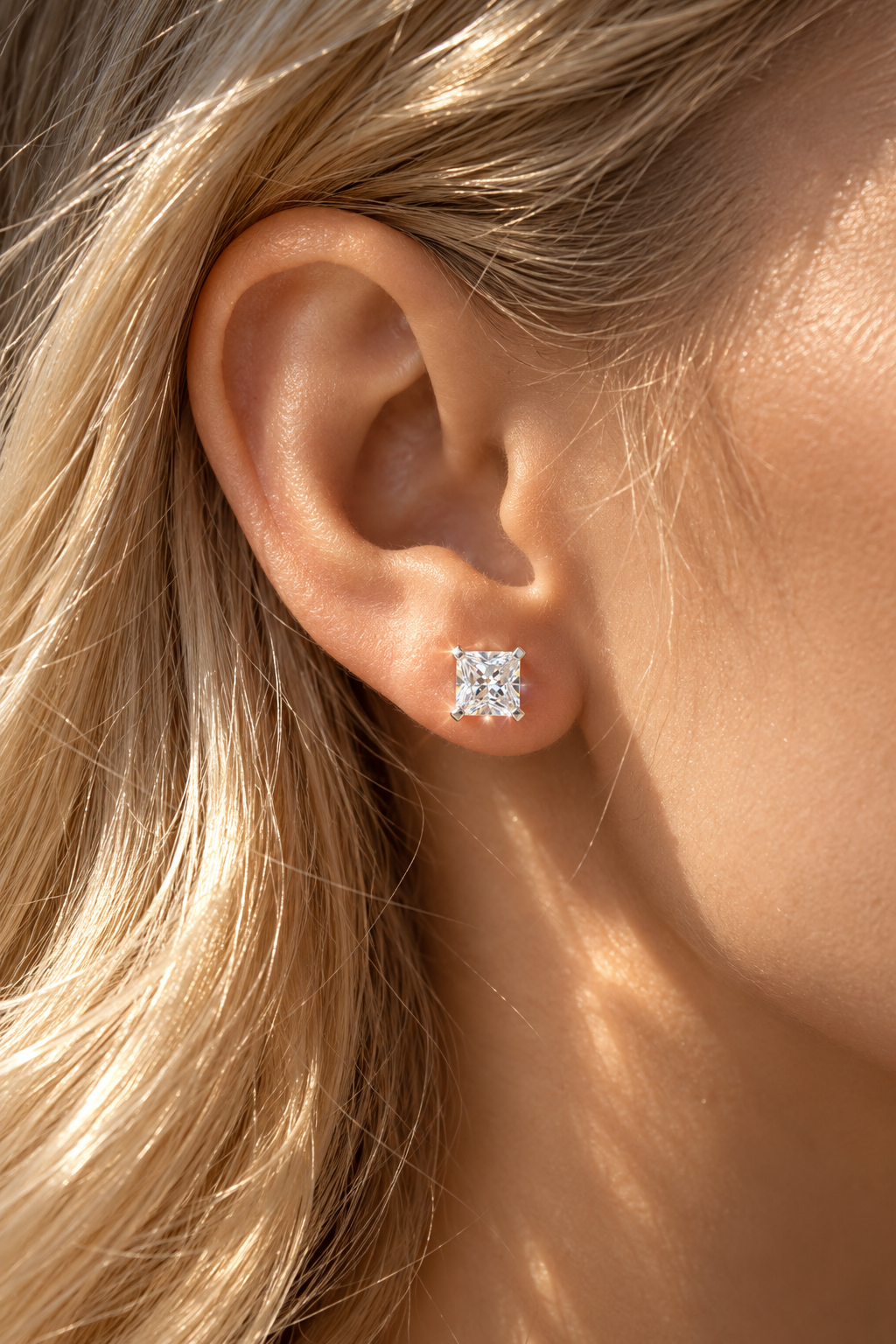 Square form earrings